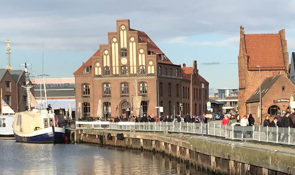 Bild vom Alten Hafen in Wismar